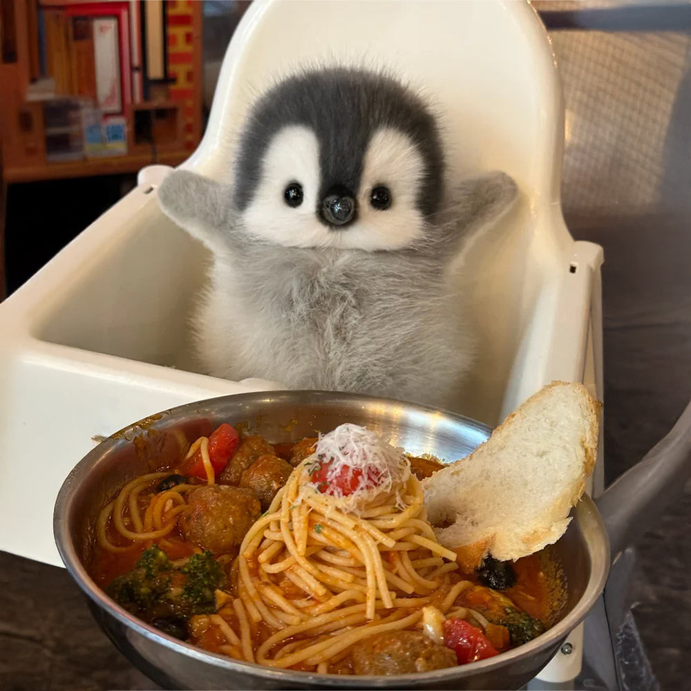 🐧🐧Pippin - Lifelike Penguin Plush Toy - Your Adorable Arctic Companion